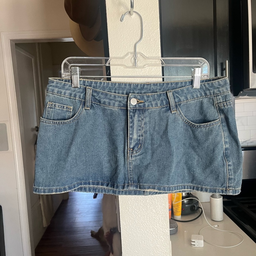 Shein Y2K Size Large Mini Low Rise 34”